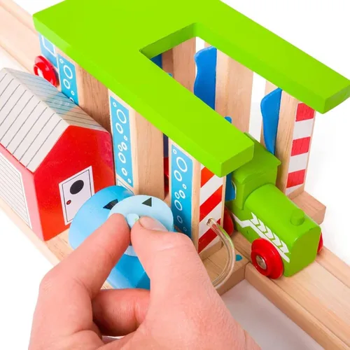 Vista 9 de Bigjigs Rail Arandela de tren de madera: otras marcas principales de rieles de madera son compatibles