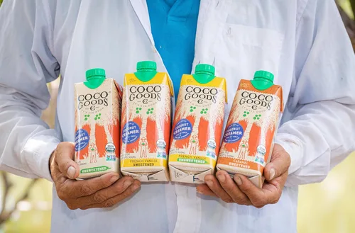 Vista 8 de CocoGoods Co. Crema de café de coco orgánico de origen único, vainilla francesa endulzada, 16.9 onzas líquidas, paquete de 12, Tetra Pak