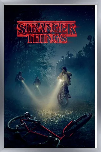 Vista 10 de Trends International Netflix Stranger Things - Póster de pared de bicicletas, 14.725 x 22.375 pulgadas, versión enmarcada de madera de granero