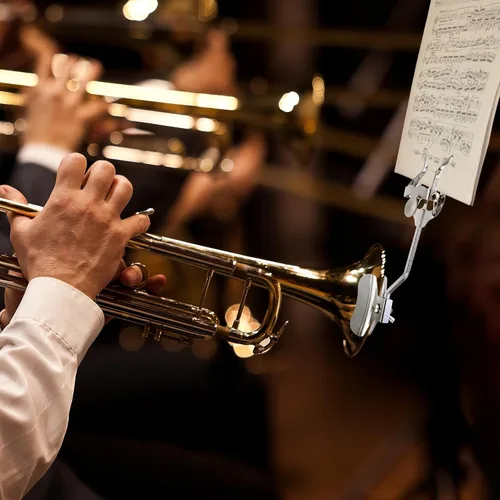 Vista 3 de Trompeta Trombón Clip de partituras Trompetista Lira Partitura Soporte de abrazadera (Plata)