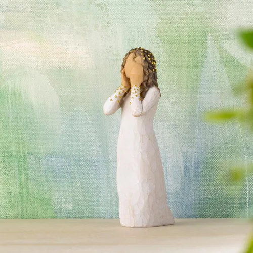 Vista 8 de Willow Tree Little Christmas Angel, figura esculpida pintada a mano