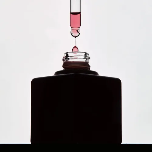 Vista 9 de Dr. Diamond's Metacine InstaFacial Plasma Bioactive Growth Factor Serum Fórmula bioidéntica inspirada en PRP con ácido hialurónico y péptidos