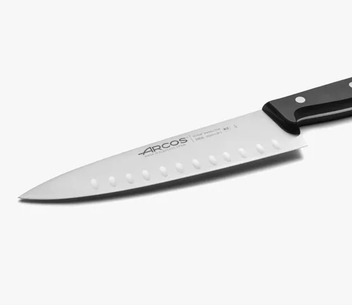 Vista 3 de Arcos Cuchillo de chef Granton de acero inoxidable de 8 pulgadas. Cuchillo de cocina para cortar y pelar alimentos pequeños. Mango ergonómico
