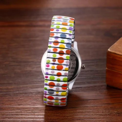 Vista 3 de Avaner Relojes de pulsera elásticos para mujer Boho Impreso Correa elástica Gran Número Analógico de Cuarzo Fácil Lector Pulsera Brazalete Reloj