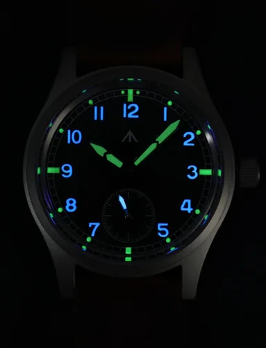 Vista 4 de Militado D12 Relojes militares para hombre, VD78, movimiento de cuarzo, C3, reloj de pulsera de estilo militar de aviación con cristal de zafiro
