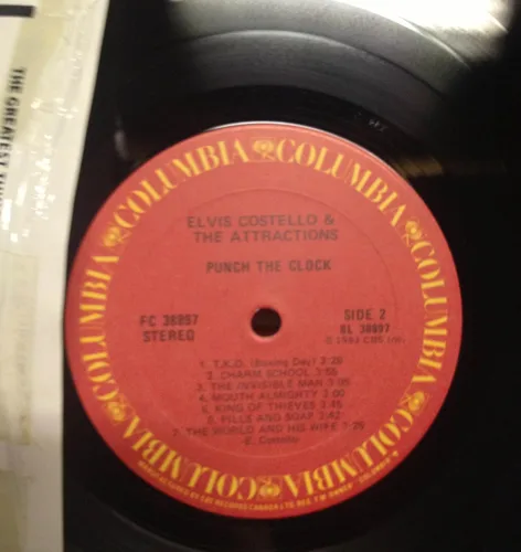 Vista 3 de Elvis Costello And The Attractions Punch The Clock 1983 Columbia PC88971 VG+ VG+