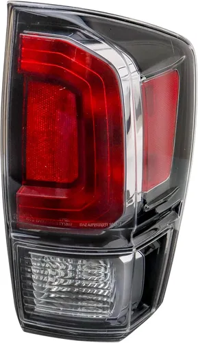 Vista 35 de Ensamble de luz trasera exterior TRQ para lado del conductor izquierdo trasero. Compatible con Toyota Corolla XLE 2020, 2021, 2022 y Toyota Corolla