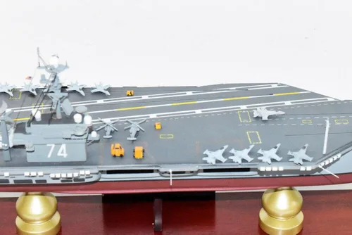Vista 7 de USS John C Stennis CVN-74 Nimitz Class Carrier Modelo, azul marino, caoba, 24 pulgadas, Clase Nimitz
