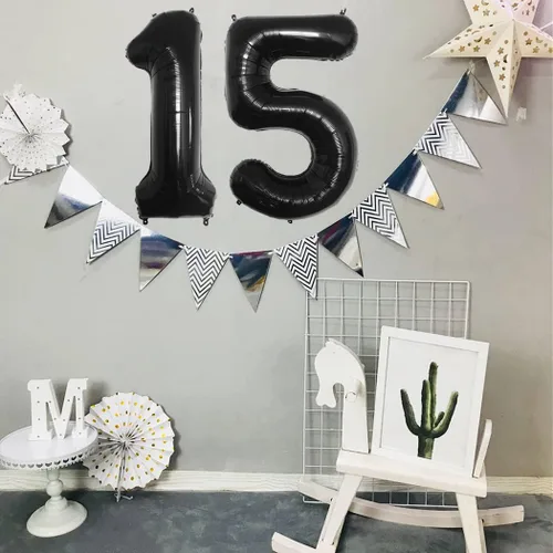 Vista 2 de Juego de decoraciones de fiesta de cumpleaños número 15 para niñas, niños, mujeres y hombres, pancarta negra con letras de feliz cumpleaños