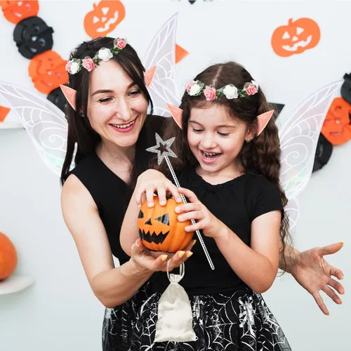Vista 5 de MOVINPE Halloween Fairy Wings Elf Ears Fairy Wand Floral Headband Lace Sleeve Little Bag Dress Up Accessories for Women Girls