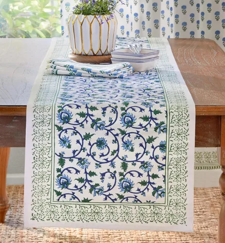 Vista 11 de Camino de mesa rosa – 18 x 120 pulgadas, centro de mesa de comedor impreso a mano 100% algodón lavable para decoración del hogar boho y granja