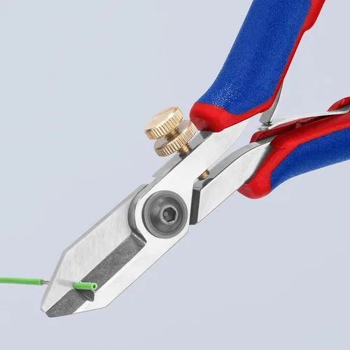 Vista 4 de KNIPEX 11 82 130 Comfort Grip Cizalla electrónica y pelacables