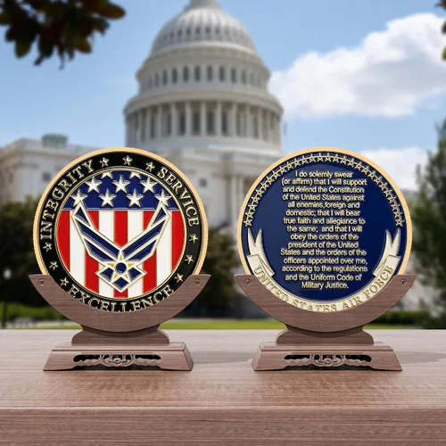 Vista 2 de Moneda de desafío de juramento de alistamiento de la Fuerza Aérea de los Estados Unidos para regalos de aviador, moneda de la Fuerza Aérea Militar