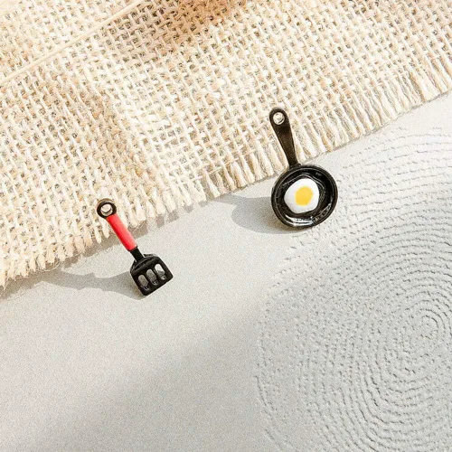 Vista 5 de Funny Fried Egg Pan Shovel Women's Asymmetric Stud Earrings Ear Jewelry Gift