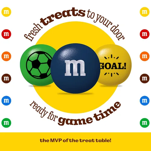 Vista 6 de M&M'S® Brasil Soccer Championship - Caramelos de chocolate a granel, bolsa de 2 libras, caramelos verdes, amarillos y azul oscuro para decoración