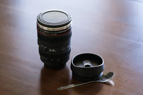 Vista 8 de Taza, diseño de lente de cámara -13.5oz, ¡Súper paquete! (2 tapas de tapas + cuchara), taza portátil para café, de acero inoxidable, sello retráctil