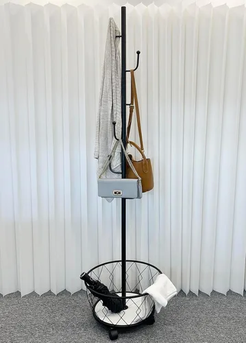 Vista 7 de Perchero con forma de cactus negro independiente, perchero de metal con cesta, 6 ganchos para colgar ropa, sombrero, bolsa para entrada, pasillo