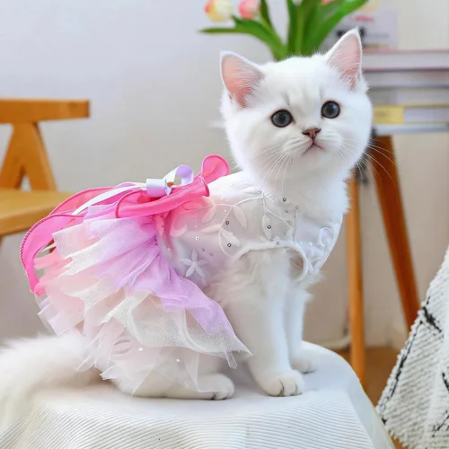 Vista 48 de ANIAC Daisy Vestidos para Perros Pequeños Hembra con Anillo para Correa, Nudo de Lazo Vestido de Boda para Cachorra, Traje de Gato de San Valentín