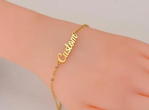 Vista 6 de Pulsera con nombre personalizada chapada en oro de acero inoxidable para mujeres y hermanas