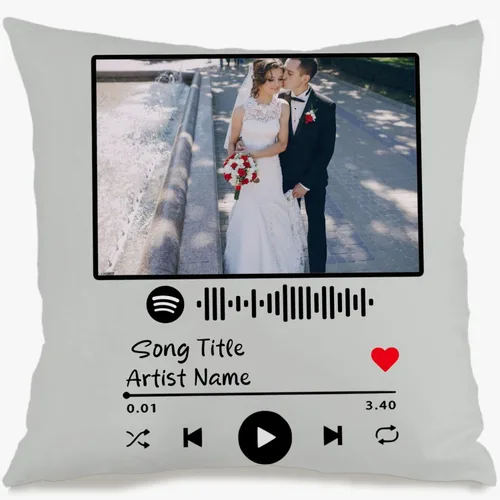 Vista 14 de One Photo Personalized Throw Pillow Case Where Your uploaded Image and Text Form a Unique Home décor Piece That Provides Warm Emotional Value and