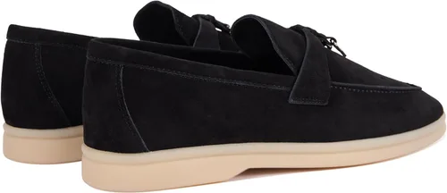 Vista 4 de Mocasines de piel de ante de diseño prémium con dijes de verano para mujer Negro