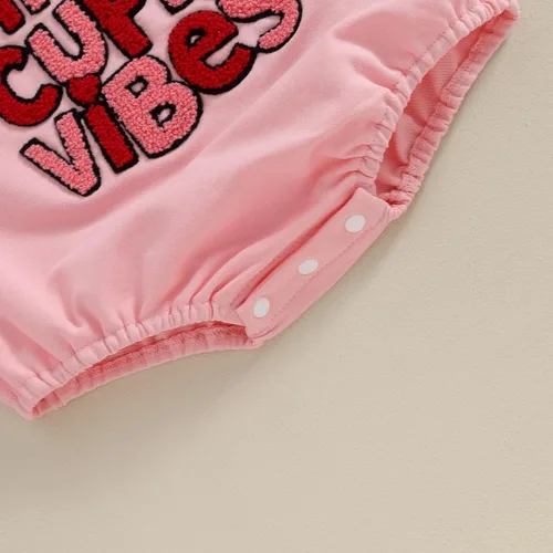 Vista 126 de SOLILOQUY Traje de manga larga con cuello redondo para el primer día de San Valentín para bebé niño y niña, mameluco de corazón de amor