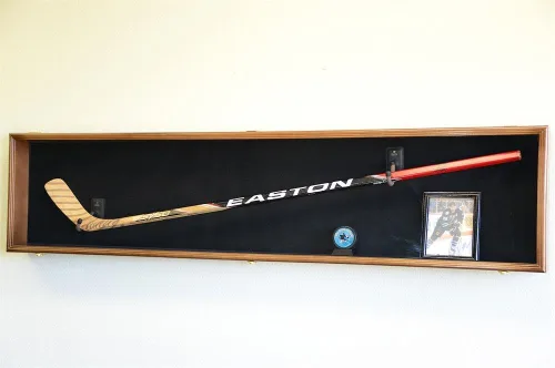 Vista 6 de Soporte de estante de exhibición de disco de hockey de tamaño completo montado en la pared