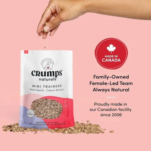 Vista 4 de CRUMPS NATURALS Mini Trainers - Corazones de cerdo liofilizados, 1.9 onzas, golosinas para perros