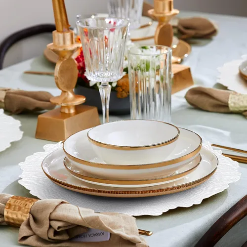 Vista 2 de MAONAME Platos cargadores blancos de 13", Platos base redondos de arrecife para platos de cena, Platos cargadores de plástico para decoración