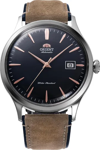 Vista 5 de Orient "Bambino Version 4" reloj de vestir automático/de cuerda manual, japonés, de acero inoxidable y cuero verde pastel