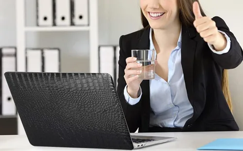 Vista 7 de Funda compatible con MacBook Pro de 13 pulgadas versión 2022 2021 2020 M2 A2338 M1/A2289/A2251 con Touch Bar y Touch ID, funda rígida de plástico +