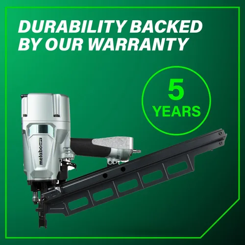 Vista 13 de Clavodora estructural Metabo HPT, clavadora neumática de potencia preferida por profesionales y herramienta de marco para pisos, cubiertas de techo