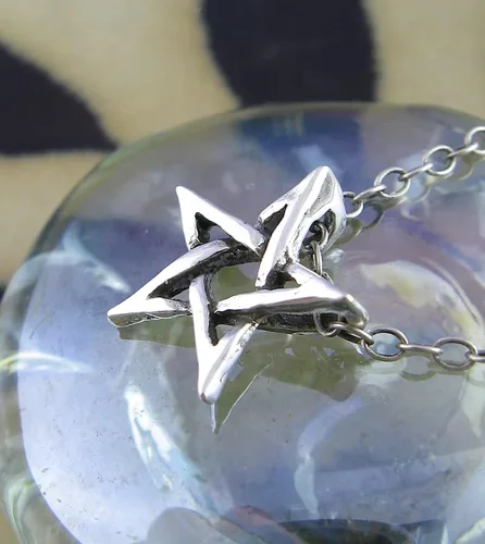 Vista 3 de Woot & Hammy Tiny Second Degree Inverted Pentagram Pendant Necklace Baphomet Satanic Symbol with 20" (18" + 2" extender) Sterling Silver Chain