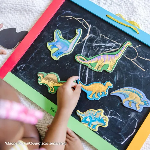 Vista 8 de Melissa & Doug Dinosaurios de madera magnéticos en una caja de almacenamiento de madera (20 piezas)