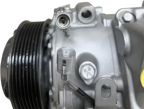 Vista 8 de RYC Compresor de aire acondicionado automotriz y embrague de A/C AEG323 (se adapta a Toyota Highlander 3.5L 2008, 2009, 2010)