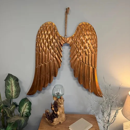 Vista 4 de Zeckos Escultura de pared de alas de ángel, metal de cobre de 34 pulgadas de ancho