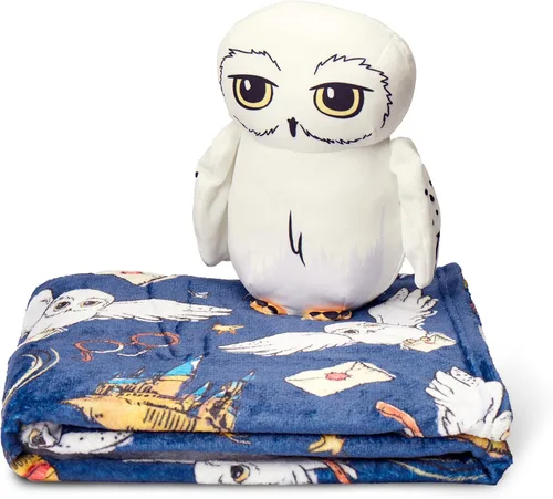 Vista 9 de Bluey Throw & Plush Hugger Set, 50"x60" Silk Touch Blanket with 3D Character Pillow – Soft, Cozy Blanket for Kids and Toddlers Bluey Fun