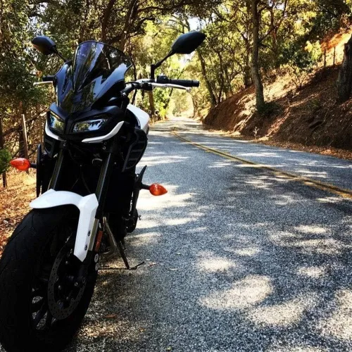 Vista 7 de Parabrisas de motocicleta compatible con Yamaha MT09 FZ09 MT-09 FZ-09 FZ MT 09 2017 2018 2019 parabrisas de carreras parabrisas de carreras Negro
