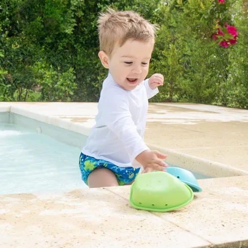 Vista 4 de green sprouts Snap Reusable Absorbent Swimsuit Diaper, Light Pink Pinstripe, 24 Month