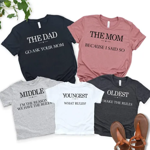 Vista 2 de Camisa a juego con texto en inglés Ask Your Mom, la más joven, media y más vieja, trajes familiares a juego, camiseta familiar de campamento