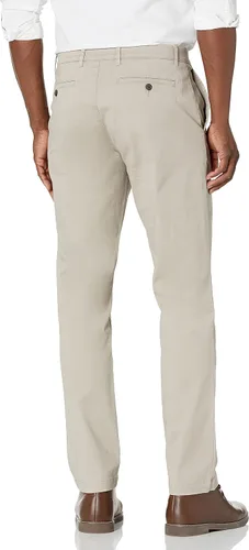 Vista 2 de Tienda Essentials Pantalón chino elástico de ajuste atlético para hombre (anteriormente Goodthreads)