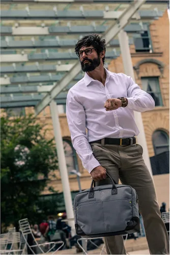 Vista 4 de 5.11 Reloj militar resistente al agua para hombre, estilo 50513