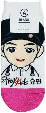Vista 4 de Calcetines de personajes de dibujos animados Kpop StrayKids para mujer, fabricados en Corea, Blanco