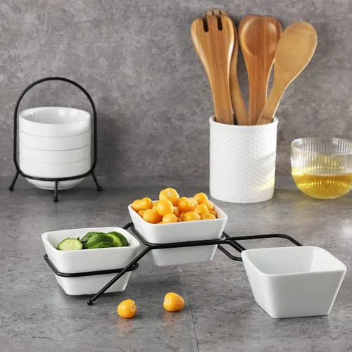 Vista 5 de Buyajuju Juego de 3 piezas de cuencos cuadrados de porcelana para chips y salsa con soporte de metal negro, cuencos pequeños de 4.5 pulgadas blancos