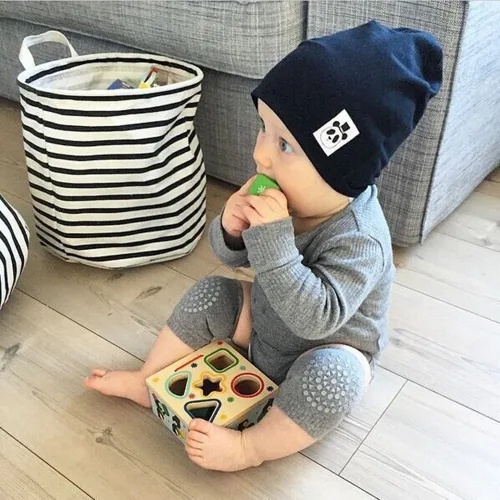 Vista 7 de BOSONER Calcetines antideslizantes para bebés, niños y niñas, el mejor regalo para bebés, rodilleras unisex para bebés y niños pequeños