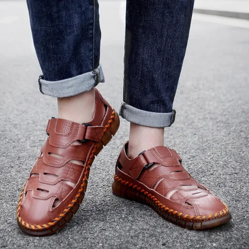 Vista 8 de Sandalias de cuero para hombre con puntera cerrada, zapatos de pescador de playa, sandalias deportivas de verano al aire libre
