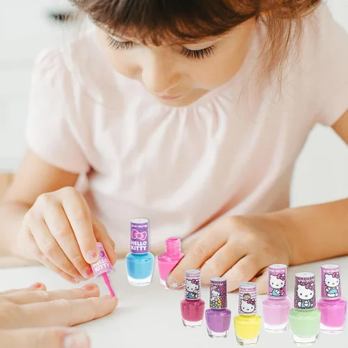 Vista 4 de Townley Girl Hello Kitty - Juego de 8 esmaltes de uñas, a base de agua, no tóxico, juego despegable para niñas y niños a partir de 3 años, perfecto