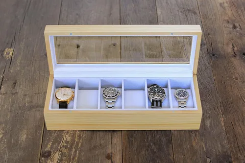 Vista 3 de Case Elegance caja organizadora de relojes de madera sólida con visualización superior de vidrio Madera clara