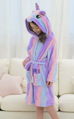 Vista 2 de Doctor Unicorn - Bata de baño suave con capucha de unicornio, ropa de dormir - Regalo de unicornio para niñas