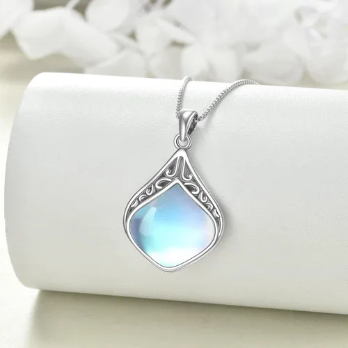 Vista 3 de YAFEINI Collar de piedra lunar celta irlandesa de plata de ley con colgante de lágrima de filigrana vintage, regalo de joyería para mujeres, niñas